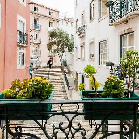 Joivy Charming Apt Near Fado Museum Lisboa Exterior foto