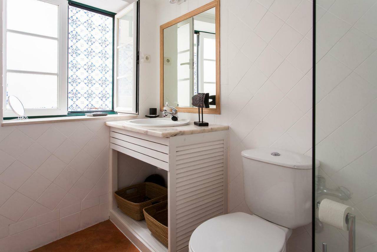 Joivy Charming Apt Near Fado Museum Lisboa Exterior foto